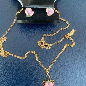 Vintage Set earring and pendant from the 1928 brand.